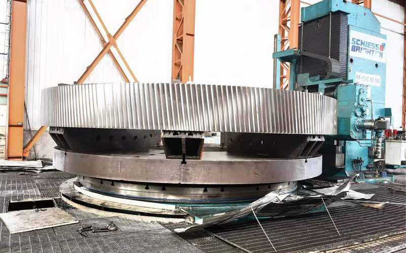 Machine de rectification d'engrenages 16m